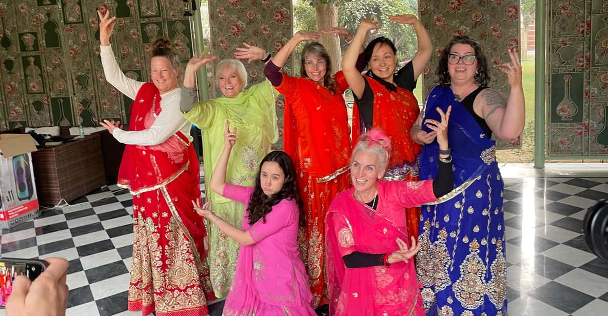 Jaipur: Namaste Bollywood l Dance like a Star - A real dance studio feeling, not a tourist show