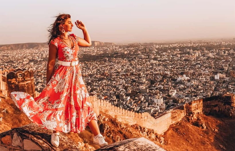 Jaipur: Private Full Day City Sightseeing Tour with Guide - City Palace: where royal art meets living space