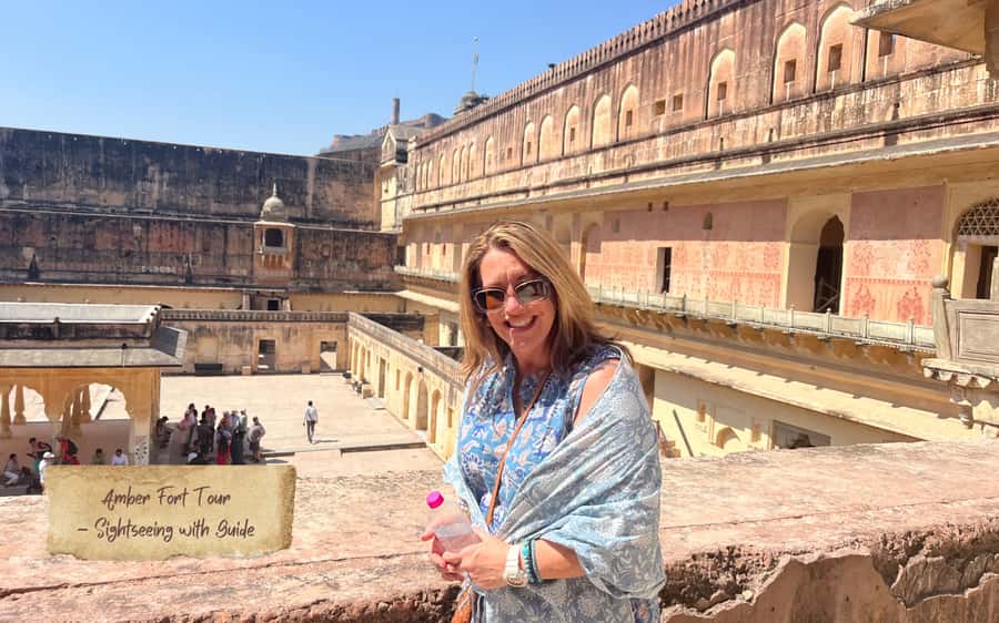 Jaipur: Private Full-Day Guided City Tour - Lunch at a handpicked restaurant: where the day stays human