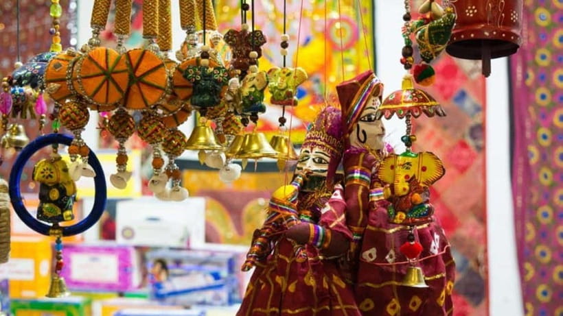Jaipur Shopping: Jewelry, Fabrics, Rugs & Block Printing - Hands-On Block Printing: Learning the Product Before You Buy