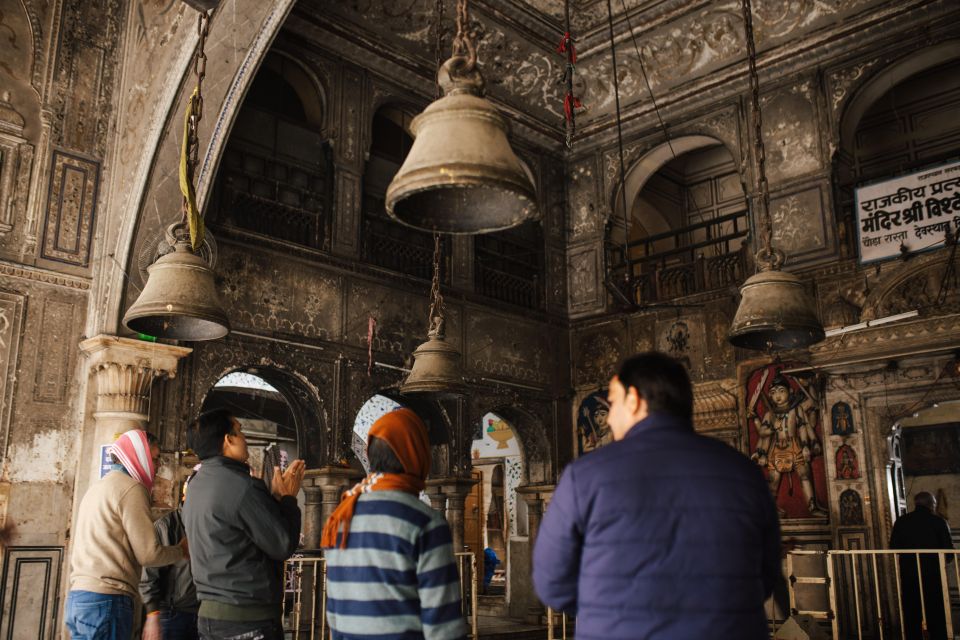 Jaipur: Temple Tour - Garh Ganesh Mandir + chakra reading: A reflective finish before shopping