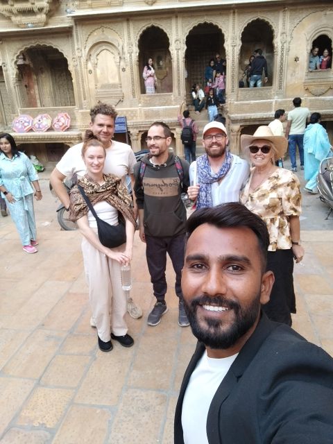 Jaisalmer Heritage Walking Tour With Professional Guide - Why this guide experience gets such strong praise