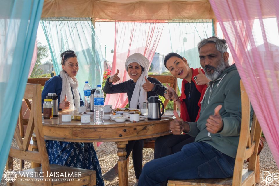 Jaisalmer: Romantic Night with Luxury Desert Camping - Key things that make this desert night work