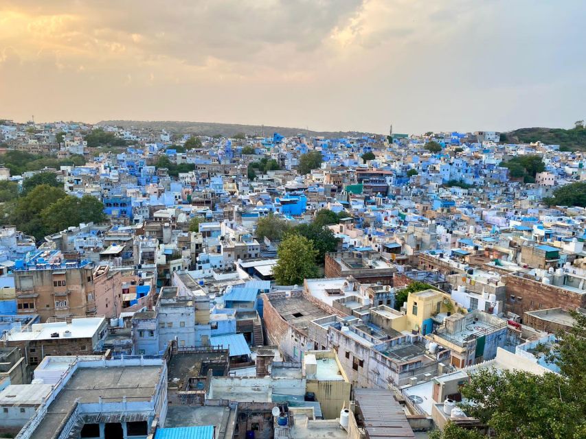 Jodhpur Blue City Heritage Walking Tour - Temples and the short route through sacred city corners