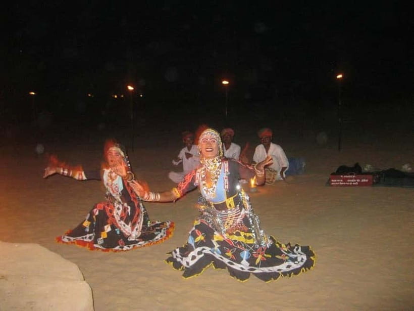 Jodhpur : Jeep Safari, Camel Ride,Buffet Dinner & Folk Dance - The Jeep Safari Through Thar Desert Dunes (The Adrenaline Part)