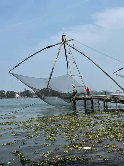 Kochi: Guided Tuk Tuk Tour with Pickup - How the Day Feels: Pickup, Driving, and Walking Mix