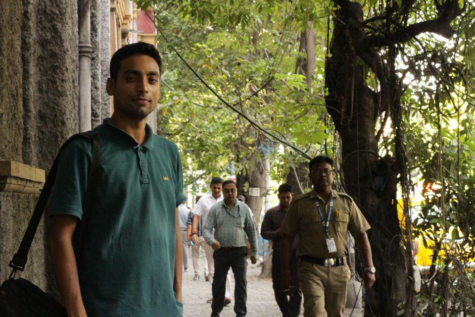 Kolkata: A Sea of Faces and A Thousand Places - Hatkhola: old north Kolkata atmosphere with working rhythms