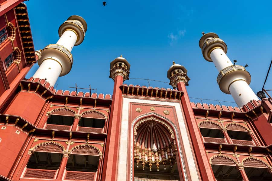 Kolkata: Full-Day Spirituality & Temples Tour - Belur Math to Dakhineshwar: the Ganges ferry reset