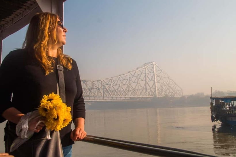 Kolkata: Magic Hour Tour with Breakfast - Key things to know before you go