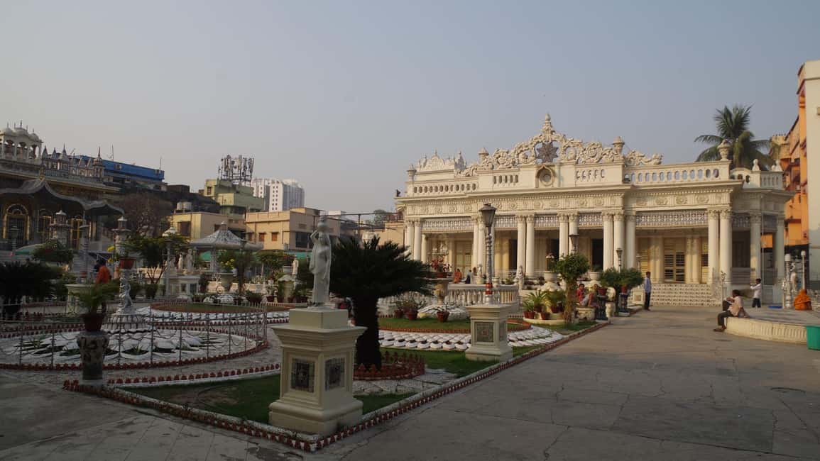 Kolkata: Private Custom Tour with Hotel Transfers - Hotel transfers and car comfort: the hidden value