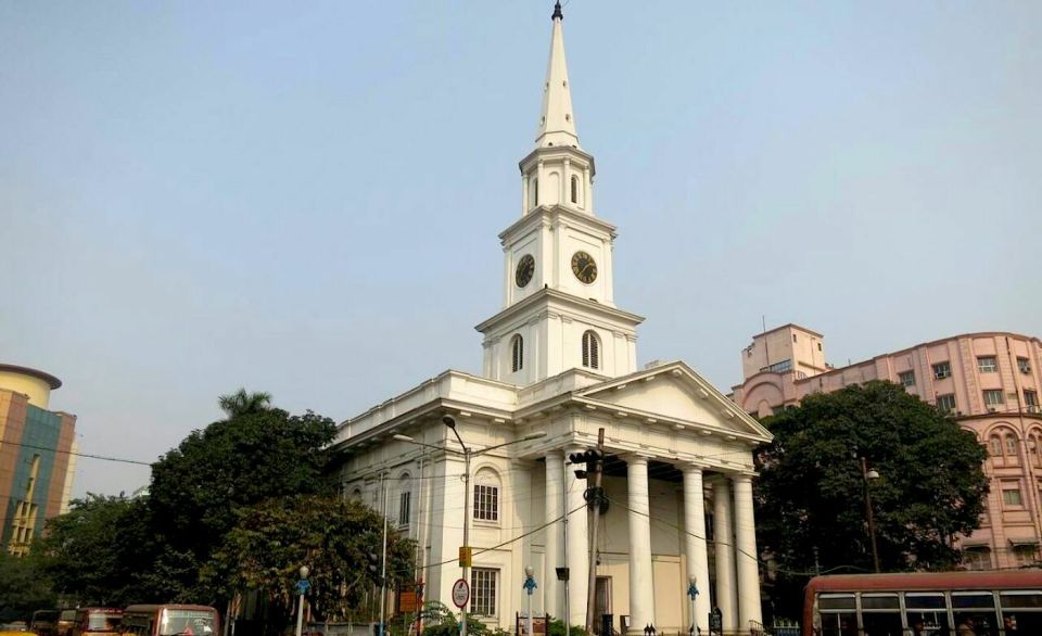 Kolkata: Private House of Mother Teresa & Church Tour - South Park Cemetery: East India Company Stories in 8 Acres