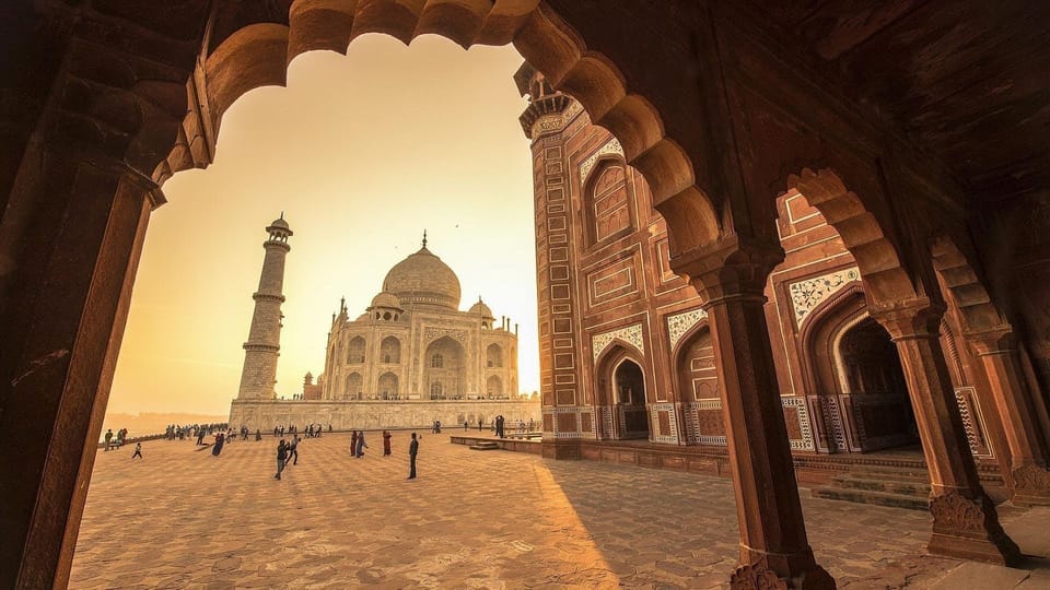 Local Agra: Private Taj Mahal Sunrise & Agra Guided Tour - Getting There Smooth: Pickup, AC, and a Driver Who Shows Up Early