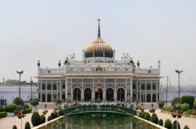 Lucknow Full day city tour - Entering Lucknow with Rumi Darwaza (Turkish Gate) in your first 15 minutes