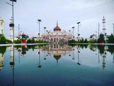 Lucknow: Private Day Tour with Lunch and Hotel Pickup - Timing and Pickup: The Day Runs on Morning Logic