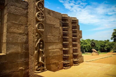 Mahabalipuram walking tour with local guide and lunch - Group of Monuments: Arjuna’s Penance and Butter Ball in context