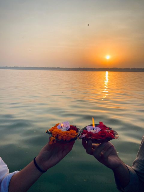 Marigold Boat trip to feel Kashi - The boat experience itself: calm water and a smaller-boat feel