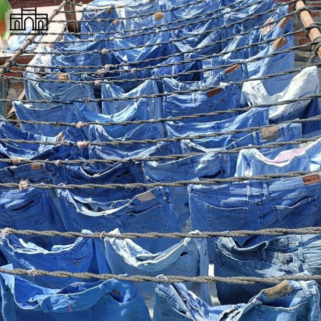 Mumbai: Dhobi Ghat Tour with Dharavi and Train Ride Options - Mahalaxmi Dhobi Ghat: why this place feels real