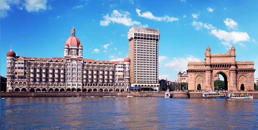 Mumbai Shore Excursion - From the ship to Crawford Market: the morning sensory hit