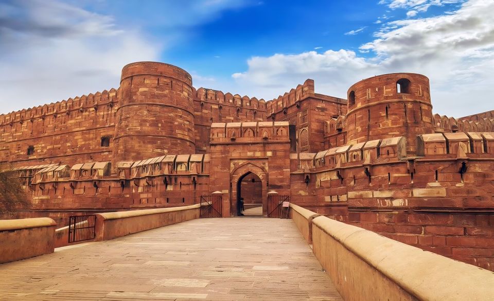 New Delhi: 2-Day Tour of Agra & Fatehpur by Superfast Train - Day 2 Sunrise Taj Mahal: Getting There Early Without Losing Your Mind