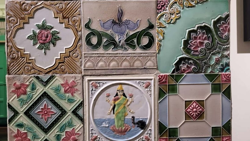 Old Delhi Haveli with live Classical dance, music & cuisine - Khari Baoli and Chawri Bazar: the streets that set the scene