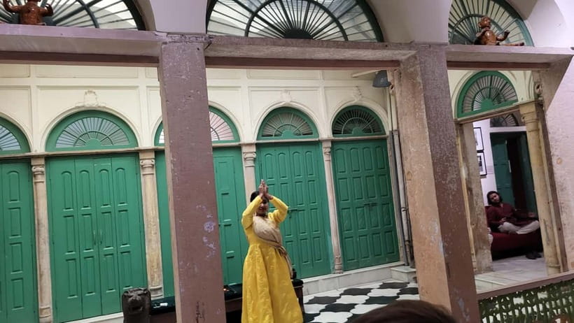Old Delhi Haveli with live Classical dance, music & cuisine - Inside the restored haveli: your museum moment without the museum mood