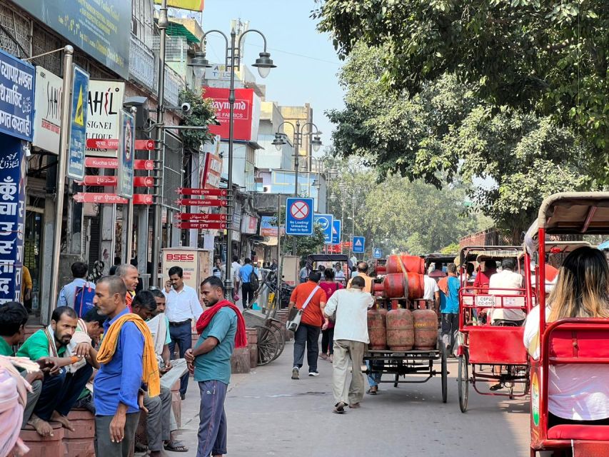 Old Delhi: Private Tour of Chandni Chowk, Tuk Tuk & Food - Street Food Reality: What’s Included and How to Order Smart