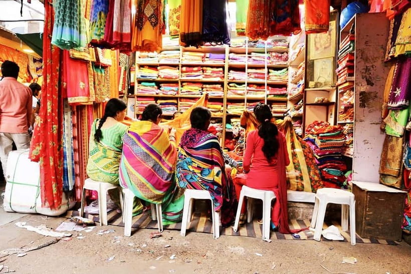Private: Jaipur Shopping Tour with Pickup - Meals, Breaks, and Photo Stops During Your Shopping Time