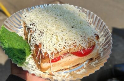 Private Mumbai Street Food Tasting Tour - Meeting your guide and getting moving fast