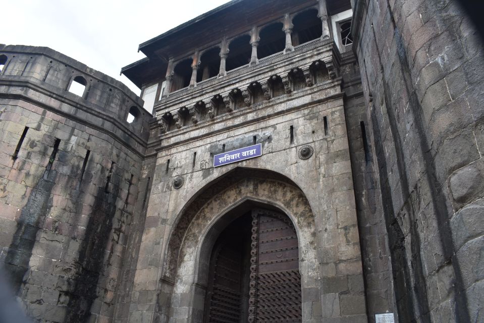 Pune: Private Guided Sightseeing Tour by Car with Snacks - Aga Khan Palace and Gandhi National Memorial: A Quiet Start