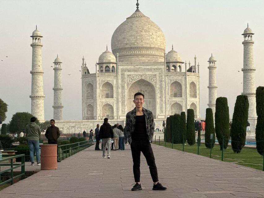 Same Day Taj Mahal Tour from Delhi by Gatimaan Express Train - Picking the right guide style for your travel personality
