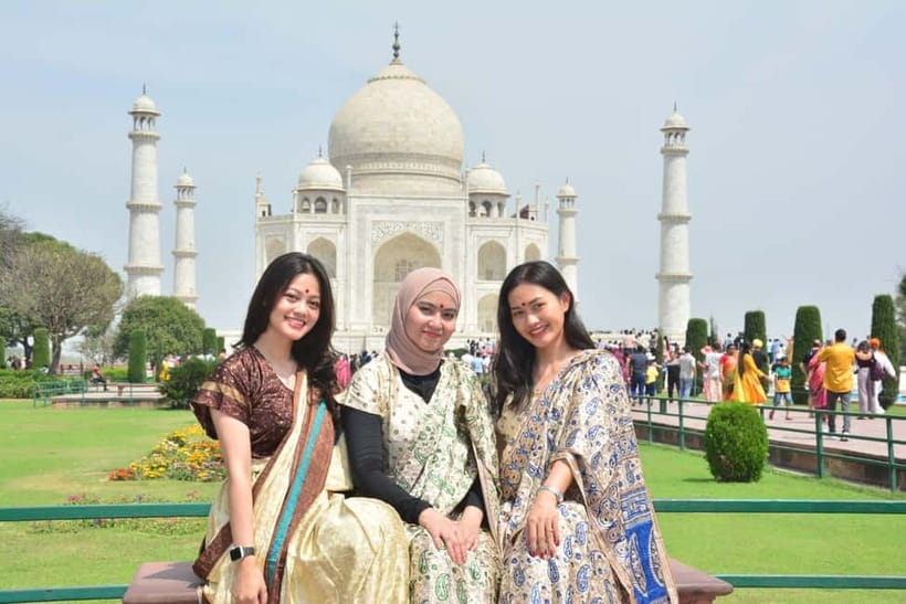 Taj Mahal and Agra Day Trip from Delhi by Car with Options - Taj Mahal: Guided meaning, 2.5 hours on-site, and smart photo angles